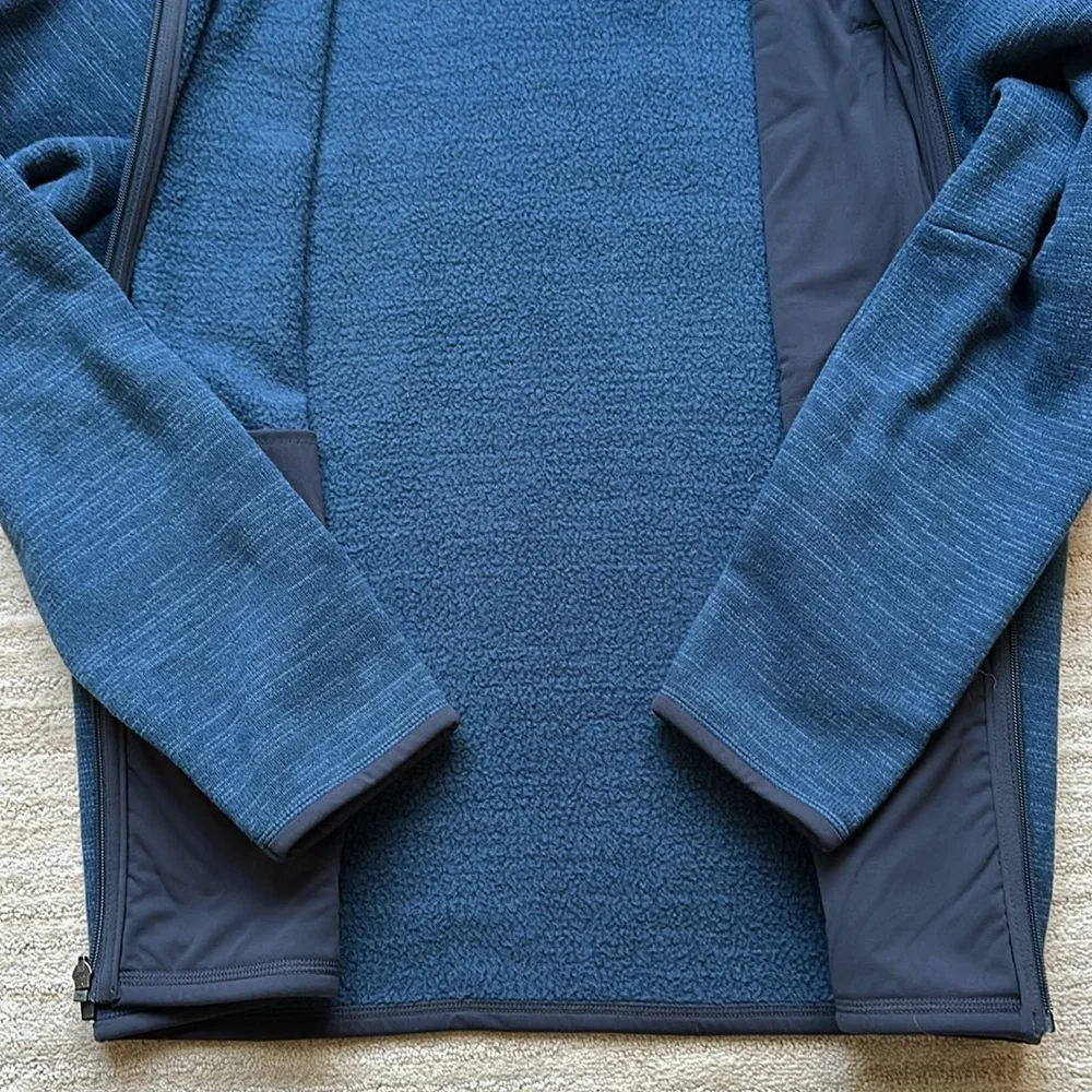UNTUCKit Fleece Full-Zip Jacket Coat Blue Size Medium